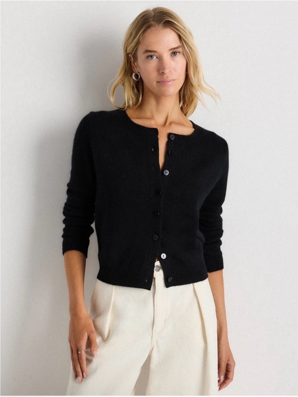 Quince Women’s Mongolian Cashmere Cropped Crew Cardigan Black large NWT